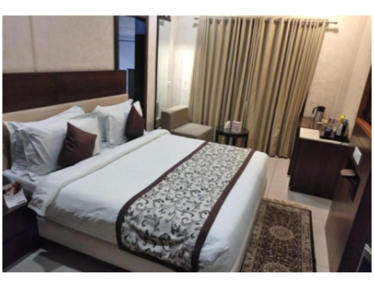 Solista, Homestay *