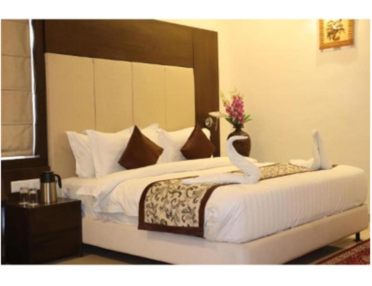 Solista, Homestay *